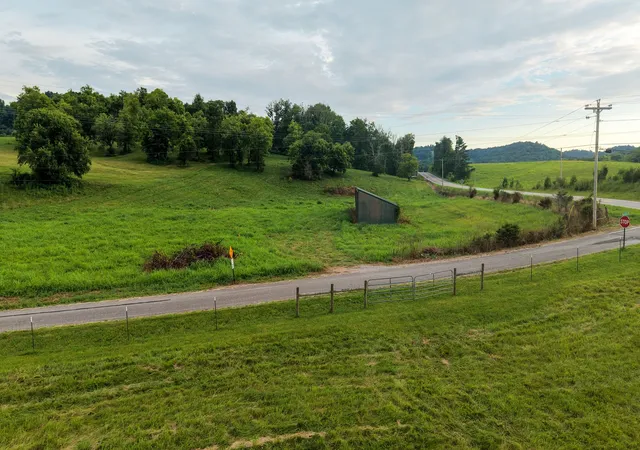 Photo 2 of Land for sale at 0 Mclaughlin Ln, Shelbyville, TN 37160 | MLS# 3263292 | Listing updated on 2026-09-21