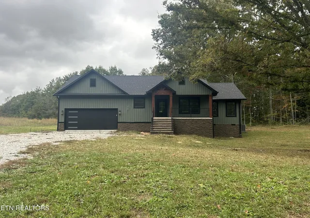 Photo 1 of Single family home for sale at 214 Georgee Rd, Jamestown, TN 38556 | MLS# 3262990 | Listing updated on 2026-10-31