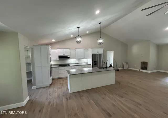 Photo 4 of Single family home for sale at 214 Georgee Rd, Jamestown, TN 38556 | MLS# 3262990 | Listing updated on 2026-10-09