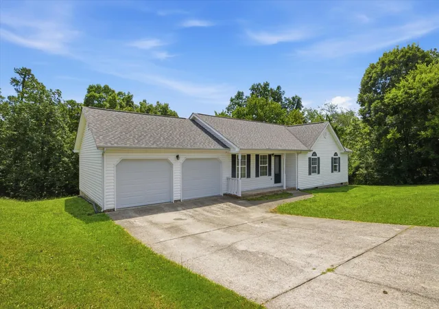 Homes for sale in Ringgold, GA | 144 N Brent Dr, Ringgold, GA 30736 | MLS# 3262992