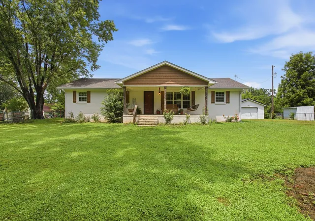 Homes for sale in Lewisburg, TN | 1900 Holly Grove Rd, Lewisburg, TN 37091 | MLS# 3263023