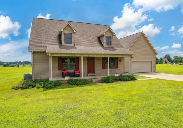 Homes for sale in Dyersburg, TN | 288 Polo Dr, Dyersburg, TN 38024 | MLS# 3263025