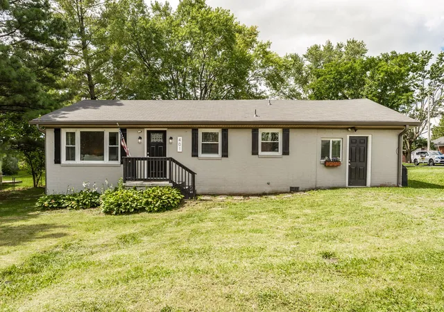 2nd image of 401 Weaver Ln, Springfield, TN 37172 | MLS# 3264106