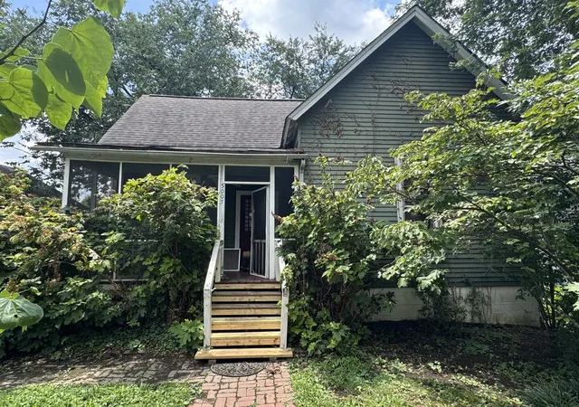 3rd image of 5005 Illinois Ave, Nashville, TN 37209 | MLS# 3263033