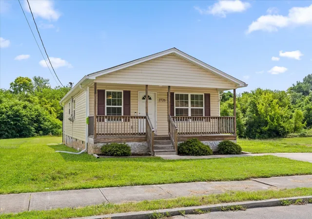 Homes for sale in Chattanooga, TN | 2726 Cannon Avenue, Chattanooga, TN 37404 | MLS# 3263053