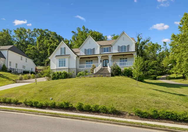 Photo 1 of Mansion for sale at 1019 Stockett Dr, Nashville, TN 37221 | MLS# 3280977 | Listing updated on 2026-10-06