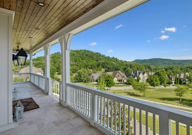 Photo 3 of Mansion for sale at 1019 Stockett Dr, Nashville, TN 37221 | MLS# 3280977 | Listing updated on 2026-08-20