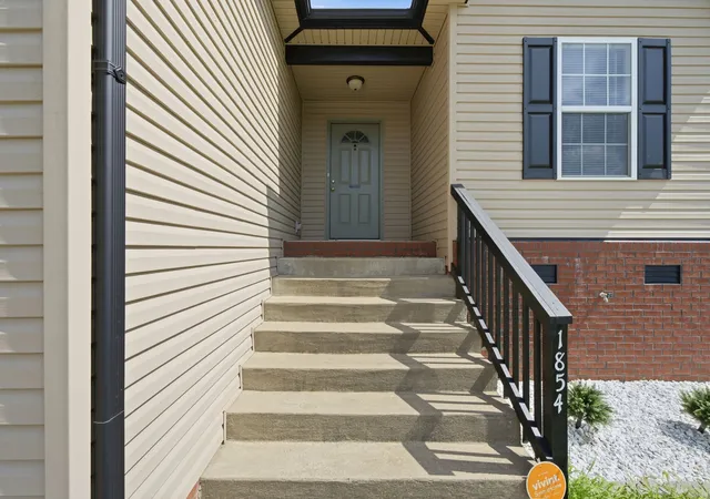 4th image of 1854 Macarther Way, Clarksville, TN 37042 | MLS# 3263071