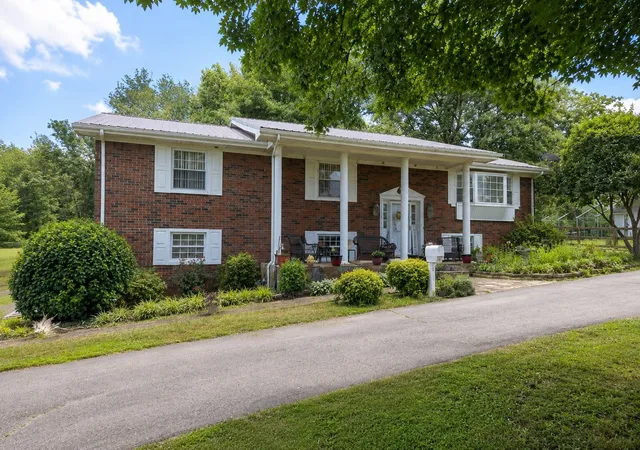 Homes for sale in Decatur, TN | 13222 State Hwy 58 S, Decatur, TN 37322 | MLS# 3264242