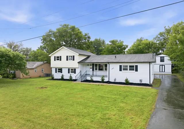 1st image of 405 Beechwood Ct, Smyrna, TN 37167 | MLS# 3263135