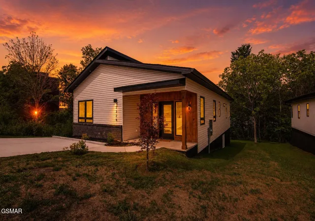 1st image of 2325 Rock Gardens Dr, Sevierville, TN 37876 | MLS# 3521089