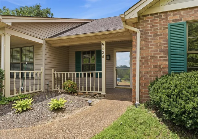 Homes for sale in Antioch, TN | 534 Upsall Dr, Antioch, TN 37013 | MLS# 3263180