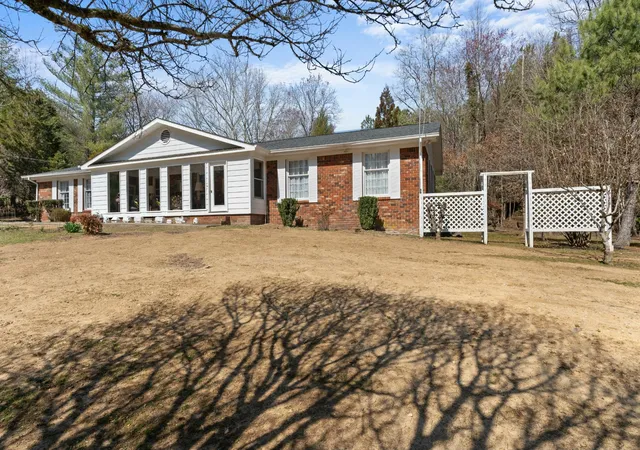 Photo 3 of Single family home for sale at 200 Bent Tree Dr Nw, Cleveland, TN 37312 | MLS# 3263183 | Listing updated on 2026-09-01