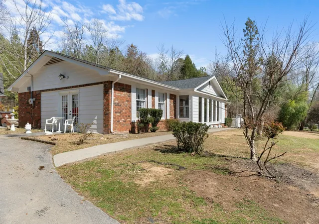 Photo 3 of Single family home for sale at 200 Bent Tree Dr NW, Cleveland, TN 37312 | MLS# 3263183 | Listing updated on 2026-09-01