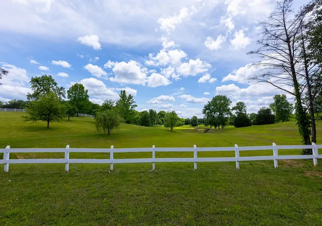 2nd image of 420 Park Dr, Rock Island, TN 38581 | MLS# 3263199