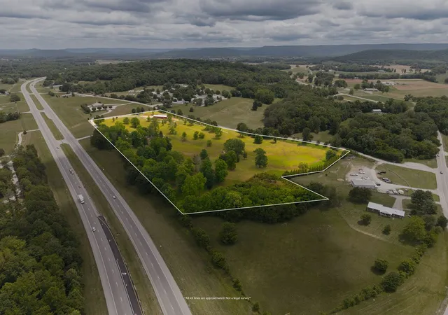3rd image of 430 Park Dr, Rock Island, TN 38581 | MLS# 3263216