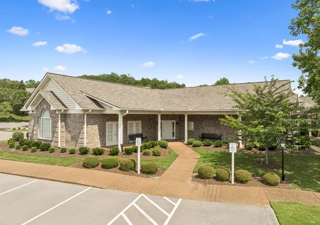 Homes for sale in Franklin, TN | 9011 Sunrise Cir, Franklin, TN 37067 | MLS# 3269899