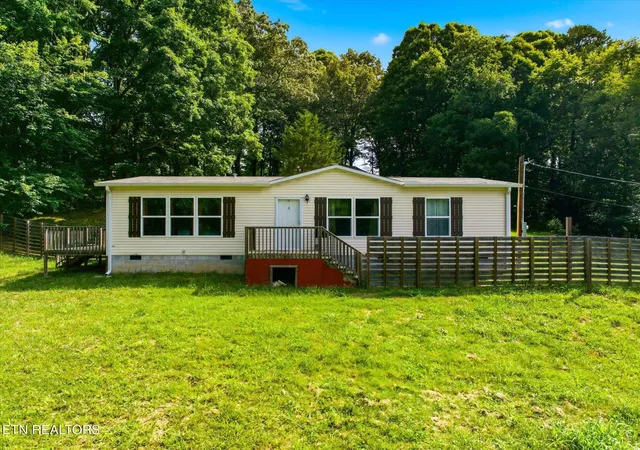 1st image of 17735 Vonore Rd, Loudon, TN 37774 | MLS# 3499865