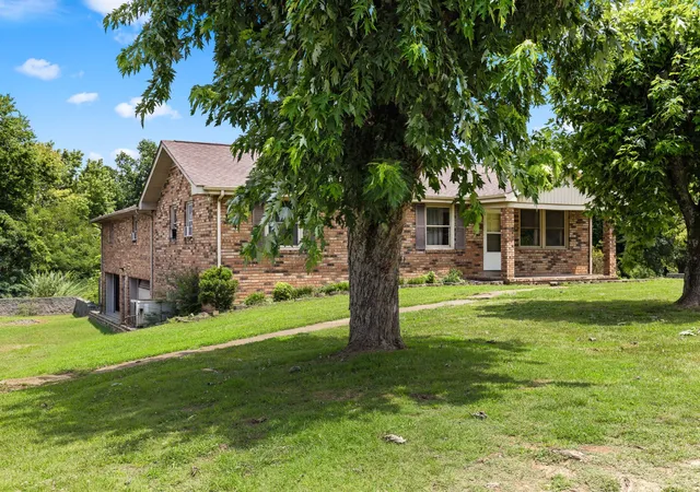 Homes for sale in Joelton, TN | 5664 Eatons Creek Rd, Joelton, TN 37080 | MLS# 3263341