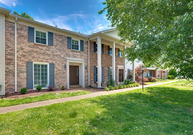 Homes for sale in Nashville, TN | 8300 Sawyer Brown Rd #A304, Nashville, TN 37221 | MLS# 3263360