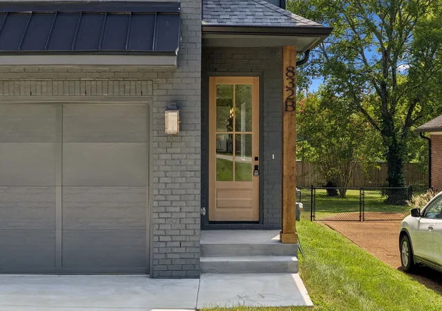 3rd image of 832B Neartop Dr, Nashville, TN 37205 | MLS# 3508063