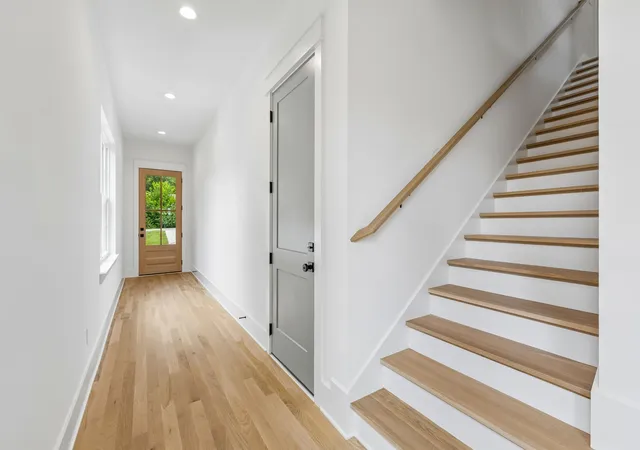 5th image of 832B Neartop Dr, Nashville, TN 37205 | MLS# 3508063