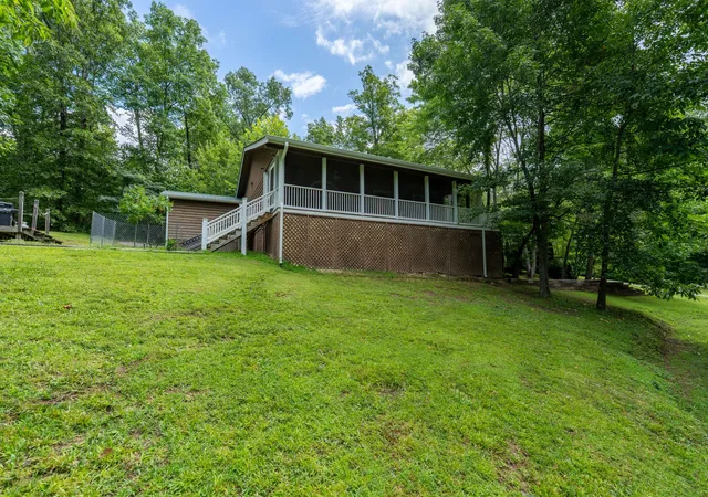 Photo 3 of Single family home for sale at 1454 Cherokee Rd, Waynesboro, TN 38485 | MLS# 3297841 | Listing updated on 2026-08-20