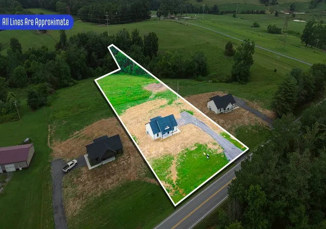 2nd image of 4677 Scottsville Rd, Lafayette, TN 37083 | MLS# 3269681