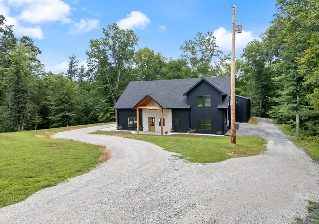 5th image of 7922 E Plunders Creek Rd, Dickson, TN 37055 | MLS# 3264057