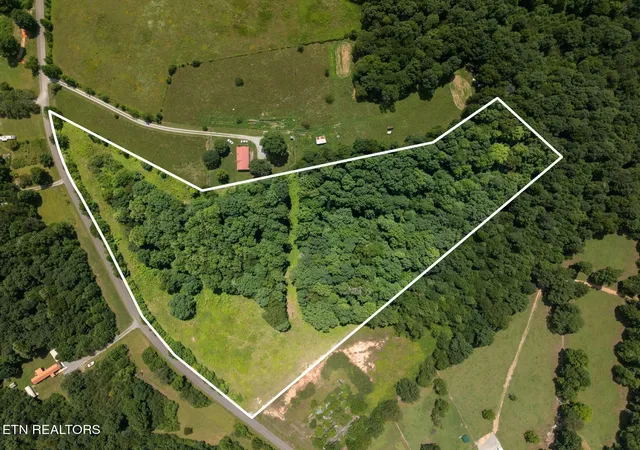 Homes for sale in Sparta, TN | 0 W Lake Rd, Sparta, TN 38583 | MLS# 3263339