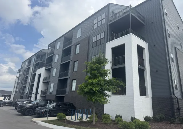 Homes for sale in Nashville, TN | 2900 Edwin Way #APT 304, Nashville, TN 37207 | MLS# 3263364