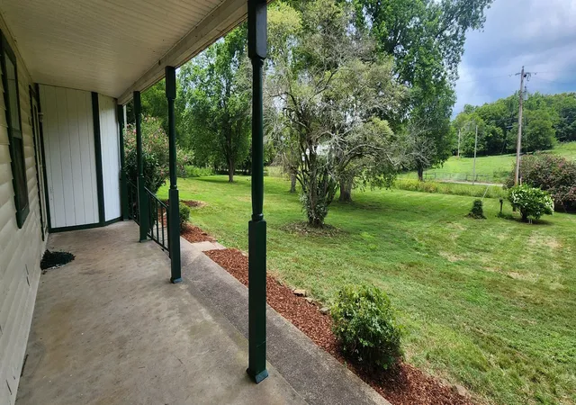 Homes for sale in Culleoka, TN | 2877 Bryant Rd, Culleoka, TN 38451 | MLS# 3263921