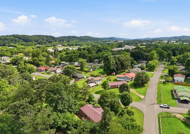 30th image of 1833 Twin Brook Dr Sw, Cleveland, TN 37311 | MLS# 3263400