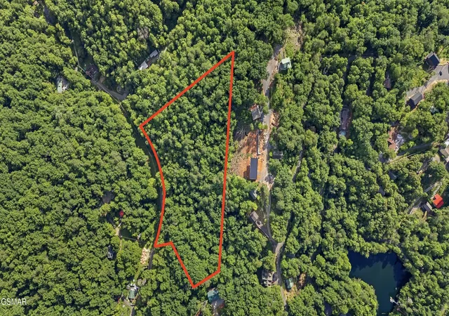 1st image of 4321 Manis Hollow Road, Gatlinburg, TN 37738 | MLS# 3298332