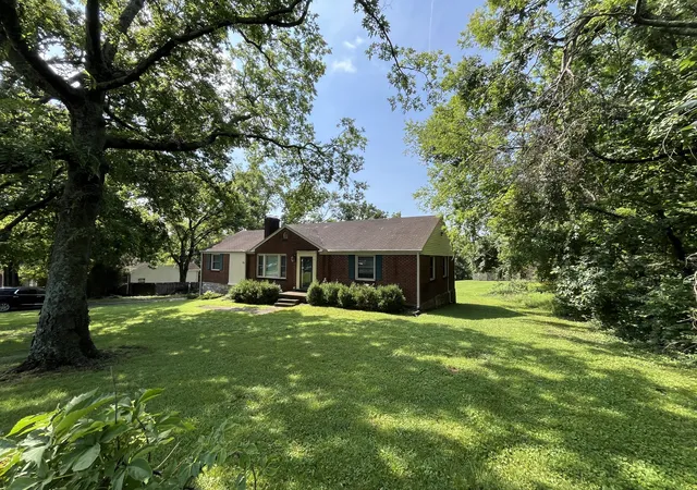 1st image of 721 W Old Hickory Blvd N, Madison, TN 37115 | MLS# 3264237
