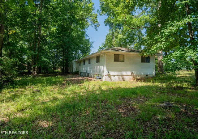Homes for sale in Kingston, TN | 203 Ridge Trail Rd, Kingston, TN 37763 | MLS# 3263446