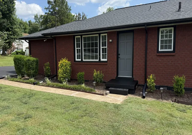 Single family home for sale at 608 Vinson Dr, Nashville, TN 37217 | MLS# 3263962