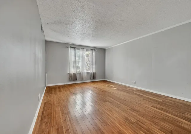 Photo 4 of Condo for sale at 441 Harding Pl #B2, Nashville, TN 37211 | MLS# 3281099 | Listing updated on 2026-09-04