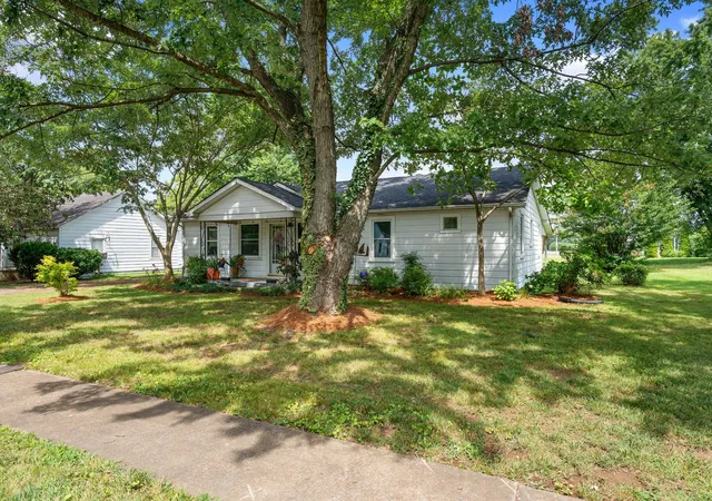Photo 3 of Single family home for sale at 345 Portland Blvd, Portland, TN 37148 | MLS# 3270607 | Listing updated on 2026-09-22