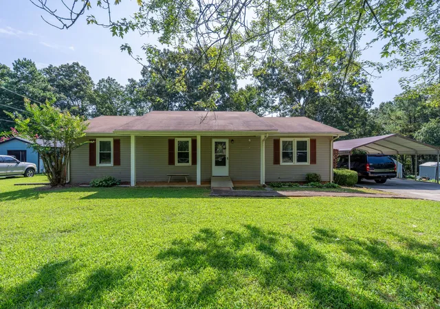 1st image of 1020 Rosier Rd, Lawrenceburg, TN 38464 | MLS# 3508115