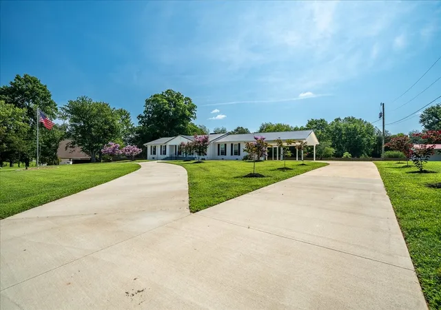 59th image of 1448 Baker Ln, Lawrenceburg, TN 38464 | MLS# 3268547