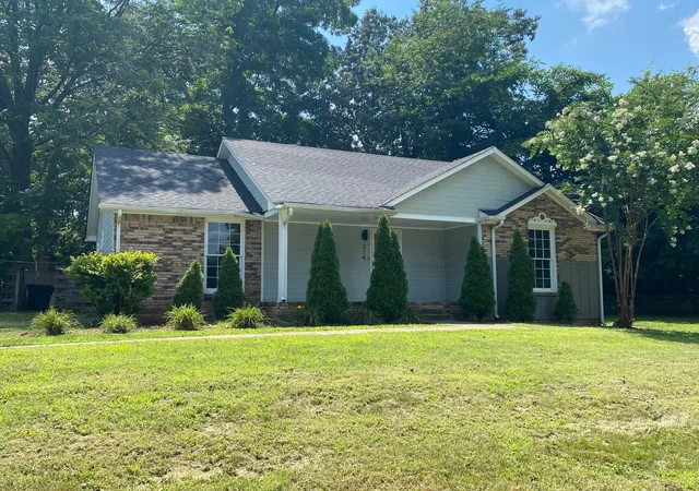 Homes for sale in Clarksville, TN | 314 Southern Dr, Clarksville, TN 37042 | MLS# 3263933