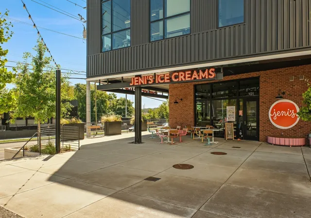 41st image of 905 47th Ave N, Nashville, TN 37209 | MLS# 3312602