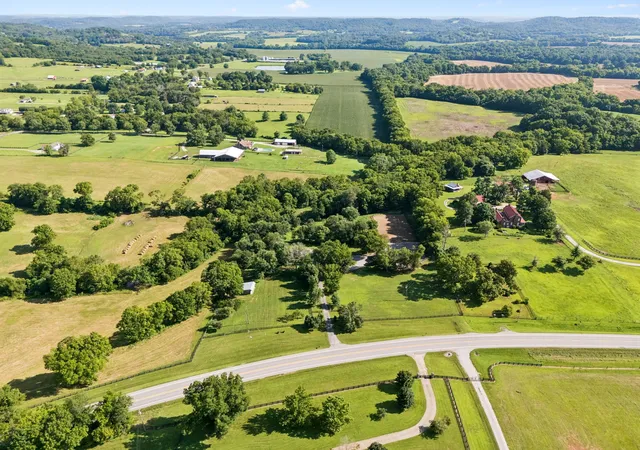 Homes for sale in Mount Pleasant, TN | 3188 Hampshire Pike, Mount Pleasant, TN 38474 | MLS# 3264036