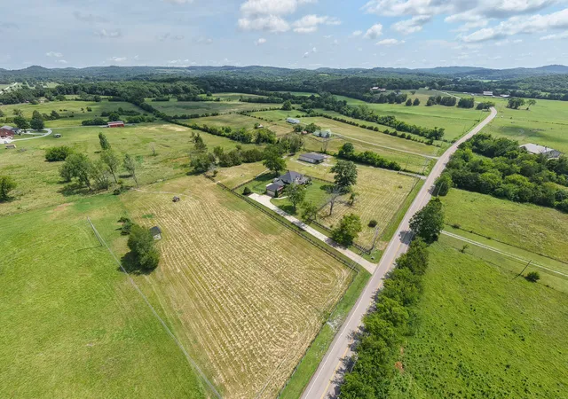 4th image of 6738 Flat Creek Rd, College Grove, TN 37046 | MLS# 3272309