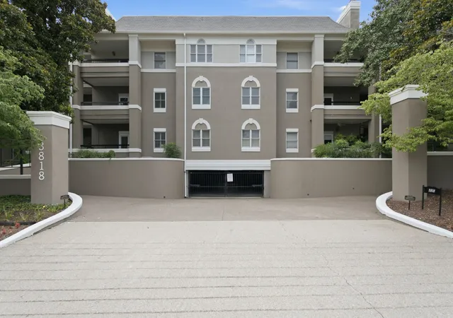 2nd image of 3818 West End Ave #114, Nashville, TN 37205 | MLS# 3270426