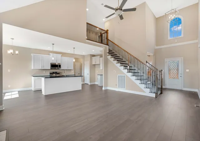 Photo 3 of Single family home for sale at 2641 Remington Trce, Clarksville, TN 37043 | MLS# 3264048 | Listing updated on 2026-08-15