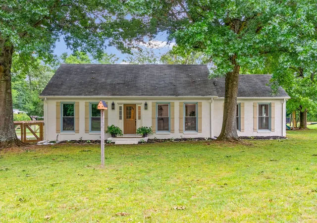 Photo 2 of Single family home for sale at 2031/2 Maple Hl Rd, Lebanon, TN 37087 | MLS# 3264126 | Listing updated on 2026-09-21