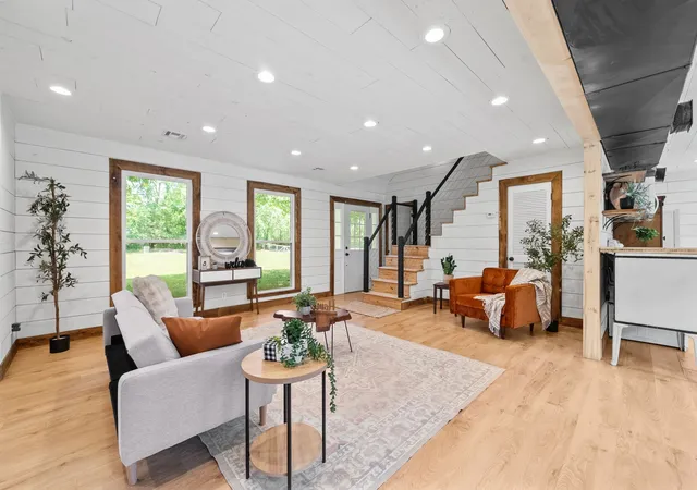 Photo 4 of Single family home for sale at 2031/2 Maple Hl Rd, Lebanon, TN 37087 | MLS# 3264126 | Listing updated on 2026-09-21
