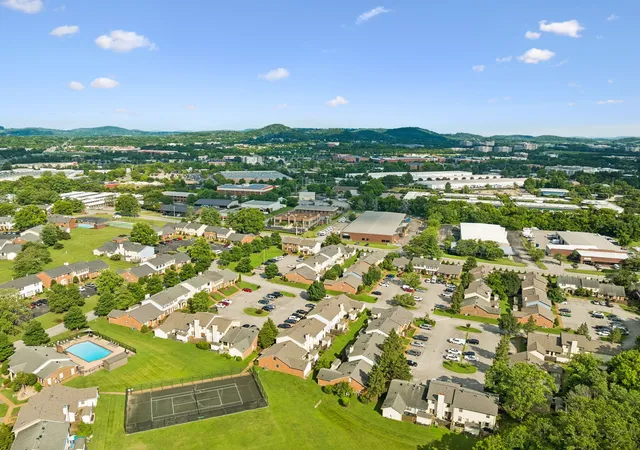 39th image of 917 Brentwood Pt, Brentwood, TN 37027 | MLS# 3270554